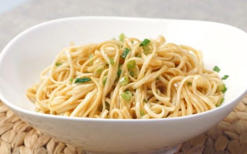 【图文】葱油拌面怎么做