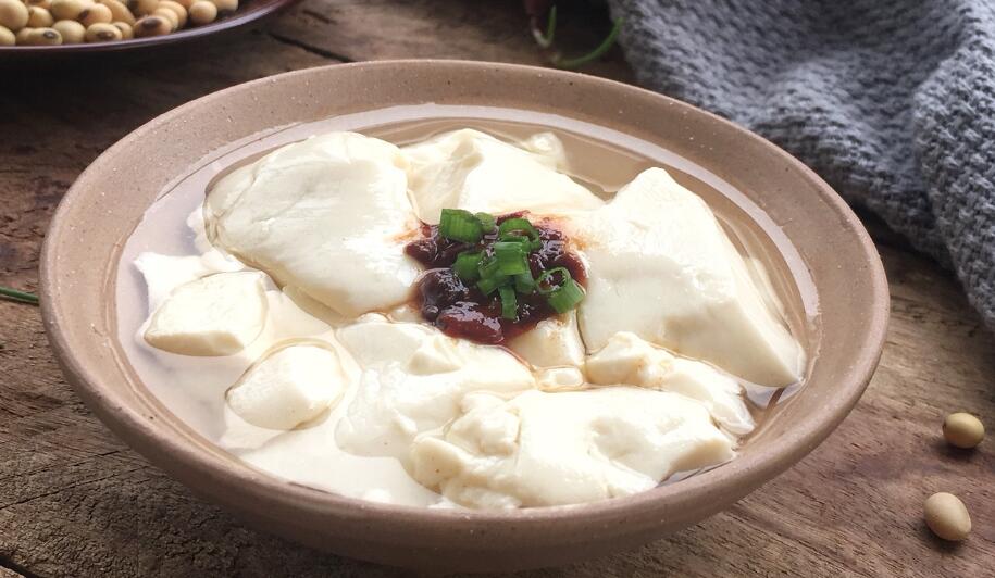 【图文】豆腐脑的做法和配方（豆腐脑的做法和配方比例是多少）