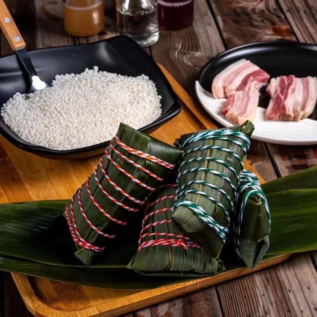 粽子怎么做好吃做法粽子馅料大全（粽子怎么做好吃做法粽子馅料竹筒）