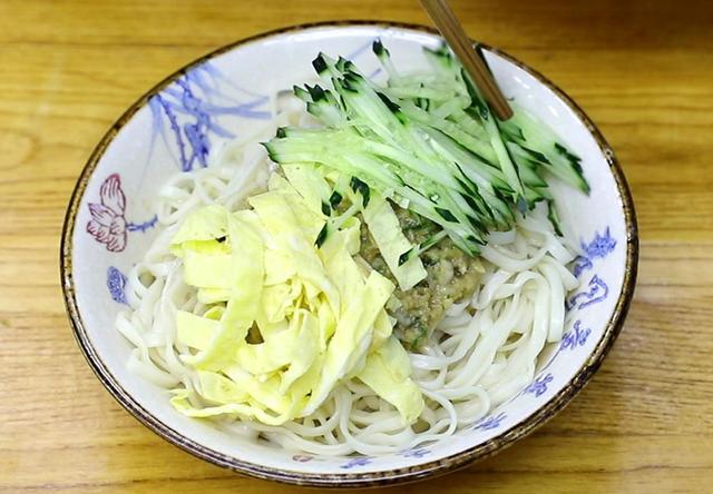 夏季菜谱家常菜做法大全图片（夏季菜谱大全及做法）