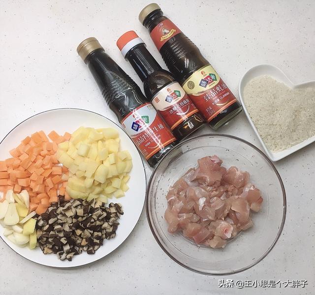 怎么炒饭才好吃（怎么炒饭不粘锅）