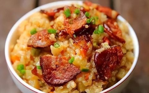 怎么炒饭才好吃(怎么炒饭不粘锅)
