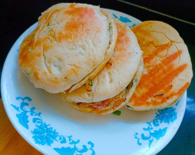 开水烫面饼怎么做（面饼怎么做好吃又简单）
