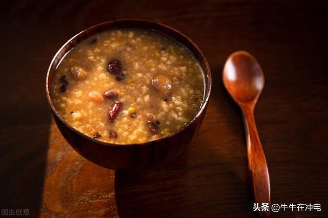 男人补气血的食疗食谱（补气血的食疗食谱）