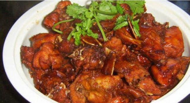 兔肉性寒还是性温（兔肉与什么食物相克）