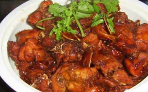 兔肉性寒还是性温（兔肉与什么食物相克）