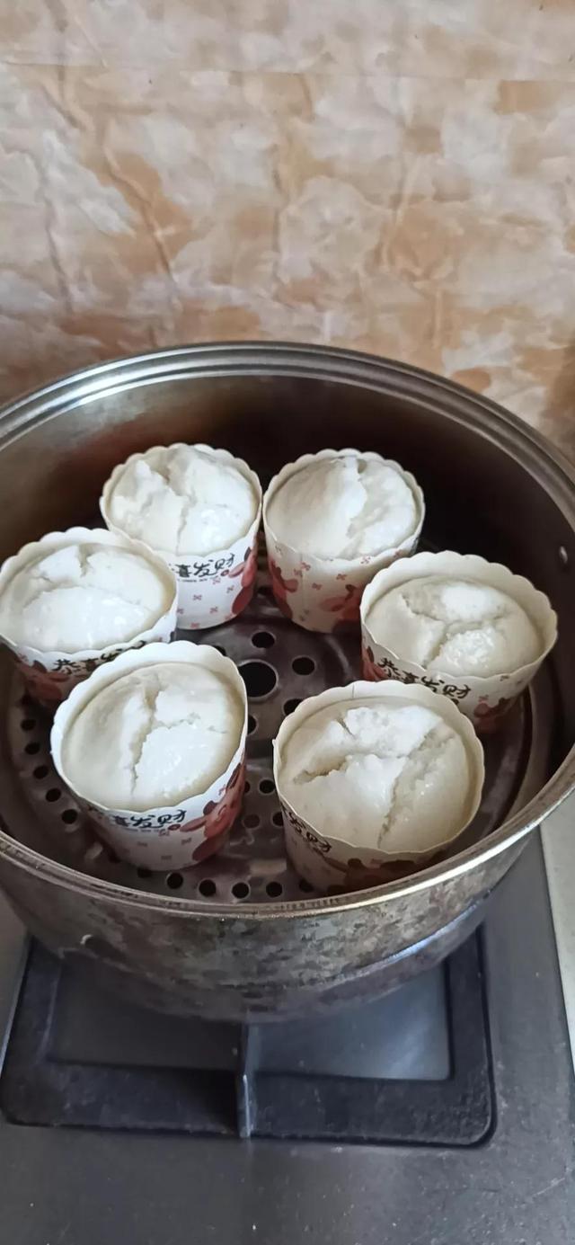 发糕的家庭的做法大全窍门（发糕的家庭的做法视频）