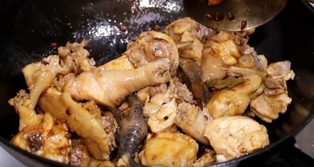 临沂炒鸡的做法（炒鸡的做法简单又美味）