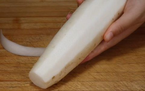 萝卜怎么做好吃又脆（胡萝卜怎么做好吃）