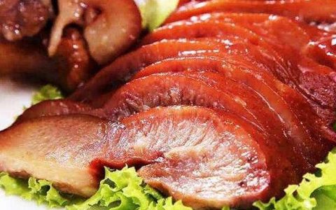 卤猪头肉的做法及配料（正宗卤猪头肉的做法及配料）