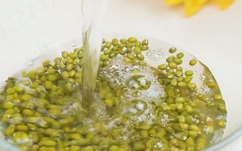 空气炸锅南瓜饼的制作方法步骤视频教程（南瓜饼的制作方法步骤视频教程普通面粉）