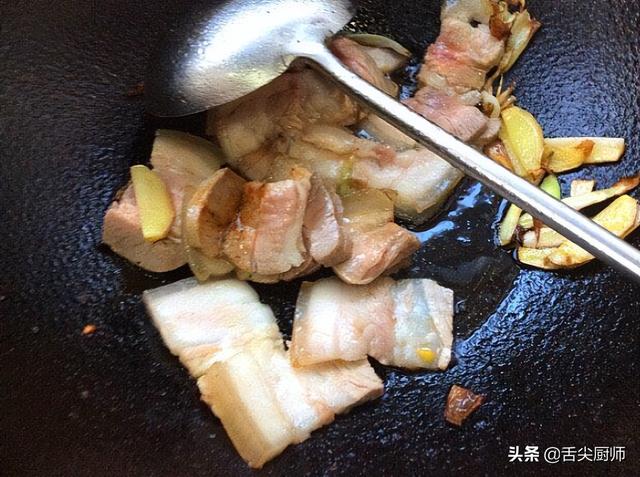 蒜苗回锅肉怎么做好吃又简单（回锅肉怎么做好吃又简单窍门）