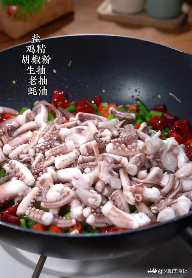 生鱿鱼丝怎么做好吃（拌鱿鱼丝的做法大全）