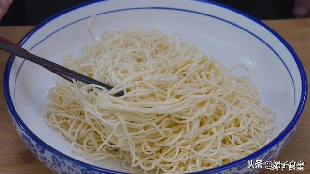 鲜面条配方大全（机制鲜面条配方）