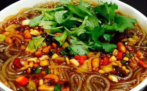 如何做酸辣粉调料（如何做酸辣粉的汤）