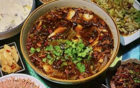 云南菜谱大全 特色菜图片（云南菜谱大全前十名）