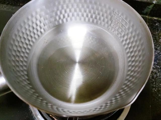 口蘑的做法大全家常菜视频（蒜香口蘑的做法大全）
