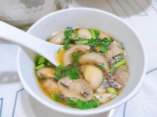 口蘑的做法大全家常菜视频（蒜香口蘑的做法大全）