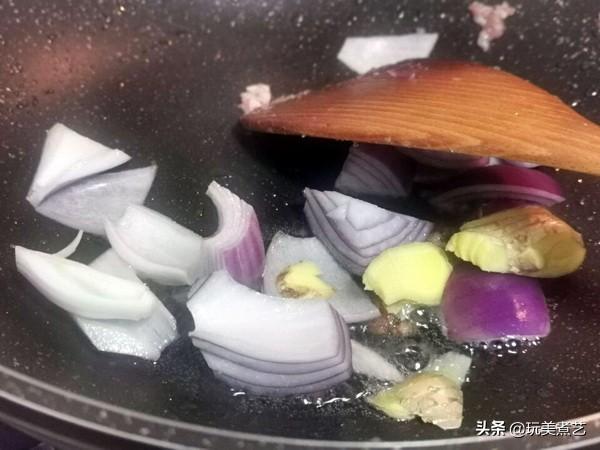 鱿鱼须怎么炒好吃 家常做法（干鱿鱼怎么做好吃的做法大全）