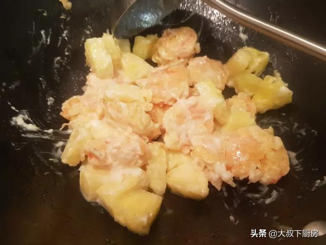 麻辣虾球的制作方法和步骤（小龙虾虾球的制作方法和步骤）