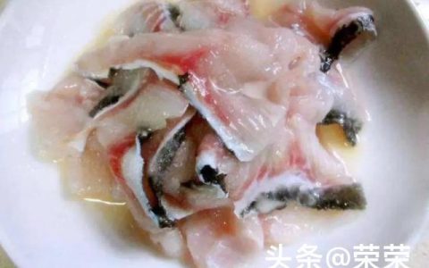 百度酸菜鱼的做法大全（酸菜鱼的做法大全家常菜）