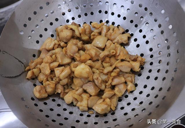 四川菜谱家常菜做法大全视频（四川菜谱家常菜做法大全有图窍门）