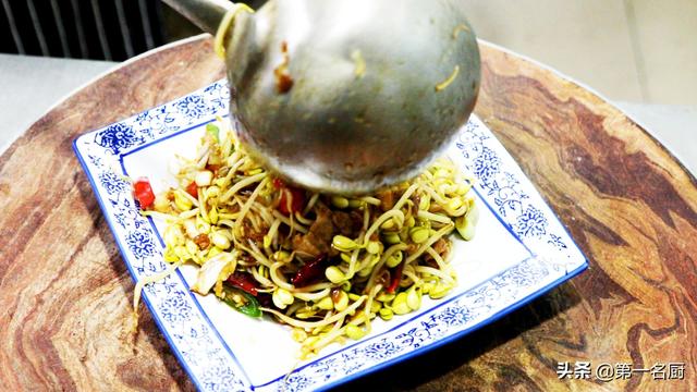 食堂晚餐菜谱大全（特色晚餐菜谱大全）