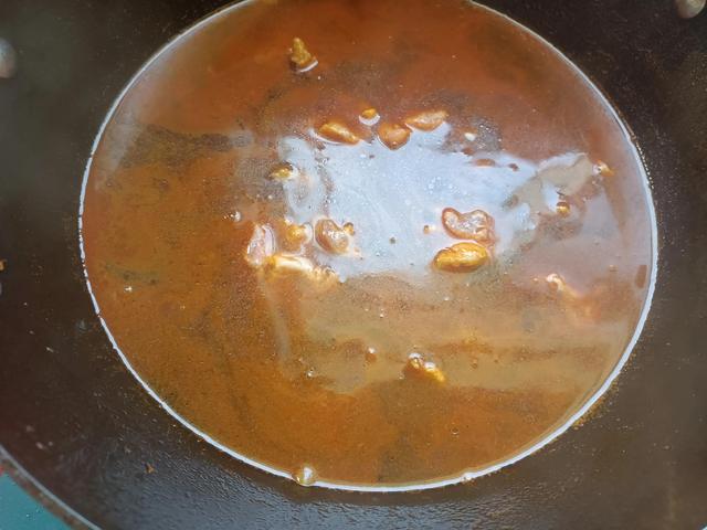 水煮肉片的家常做法及配料（水煮肉片需要哪些食材）