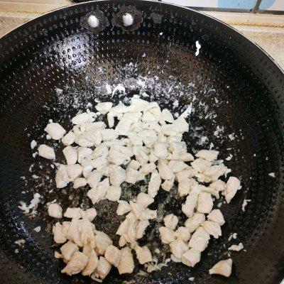宫爆鸡丁最简单的家常做法步骤窍门宫爆鸡丁的材料作文（宫爆鸡丁最简单的家常做法步骤窍门宫爆鸡丁的材料腐竹）
