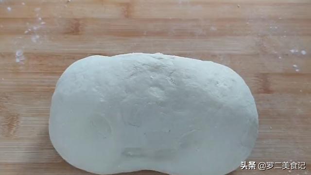 烙饼怎么和面做又软又好吃窍门（烙饼怎么和面做又软又好吃视频）