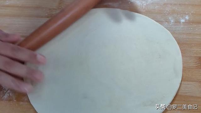 烙饼怎么和面做又软又好吃窍门（烙饼怎么和面做又软又好吃视频）