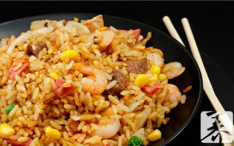 猪肉焖饭的做法大全