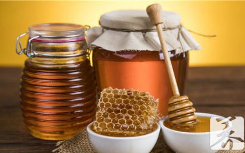 蜂蜜和空心菜一起吃吗